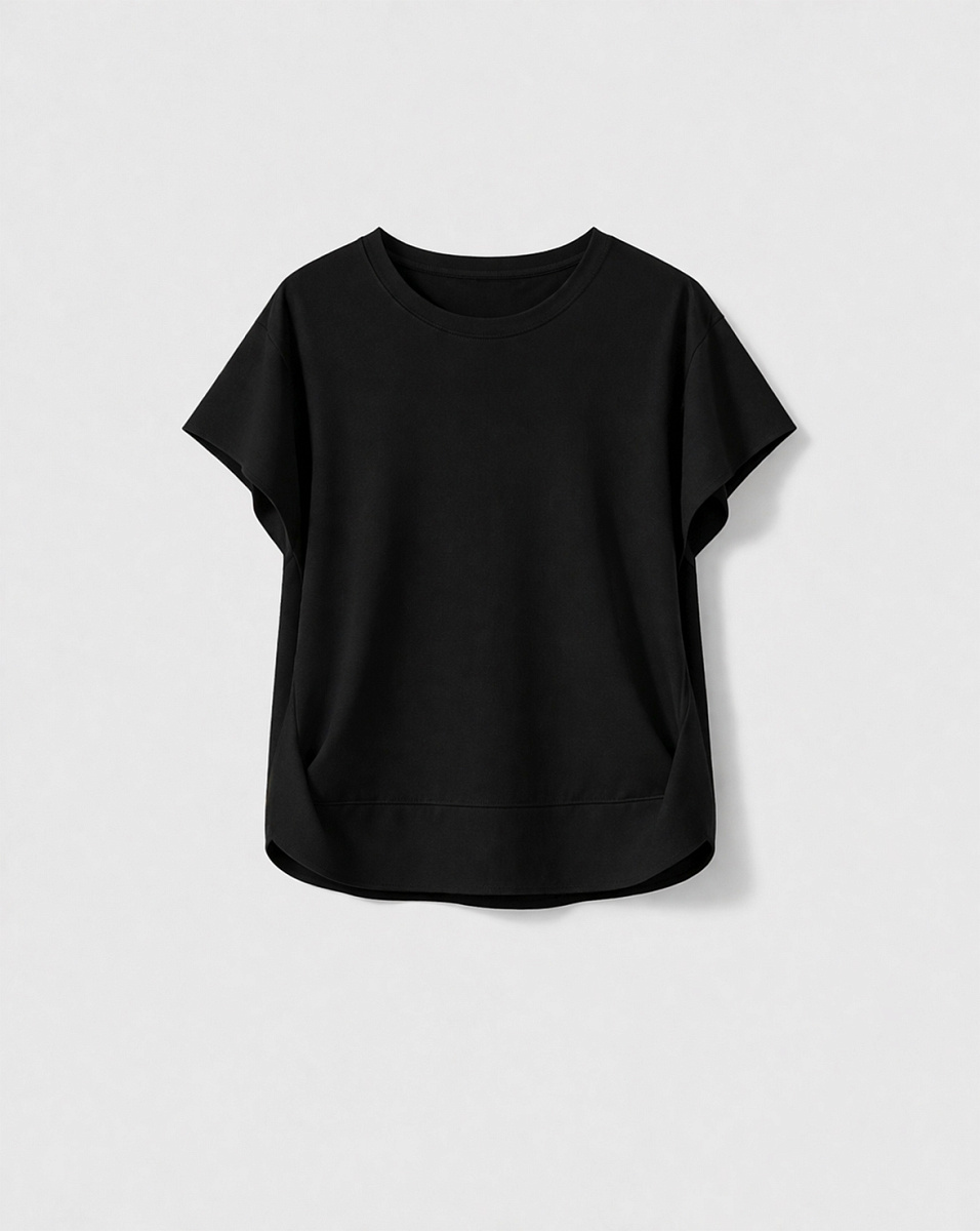 ЧЕРНАЯ ФУТБОЛКА С ШИРОКИМИ ПЛЕЧАМИ AMORIA