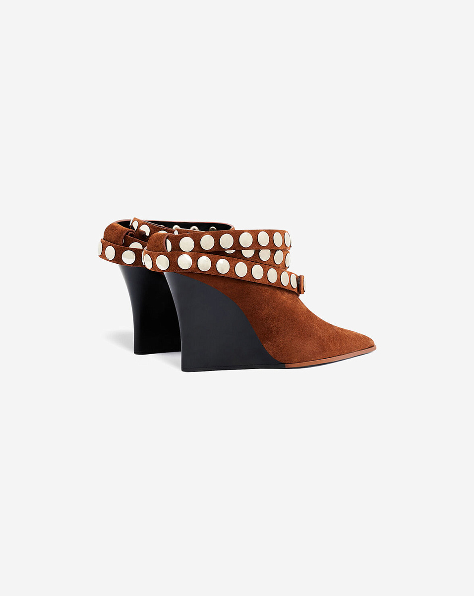 КОРИЧНЕВЫЕ МЮЛИ ИЗ ЗАМШИ С ЗАКЛЕПКАМИ FAUVE CLICK SUEDE