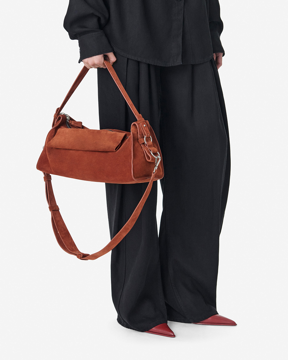 КОРИЧНЕВАЯ СУМКА В СИЛУЭТЕ БОУЛИНГ ИЗ ЗАМШИ NEO ALTO SUEDE