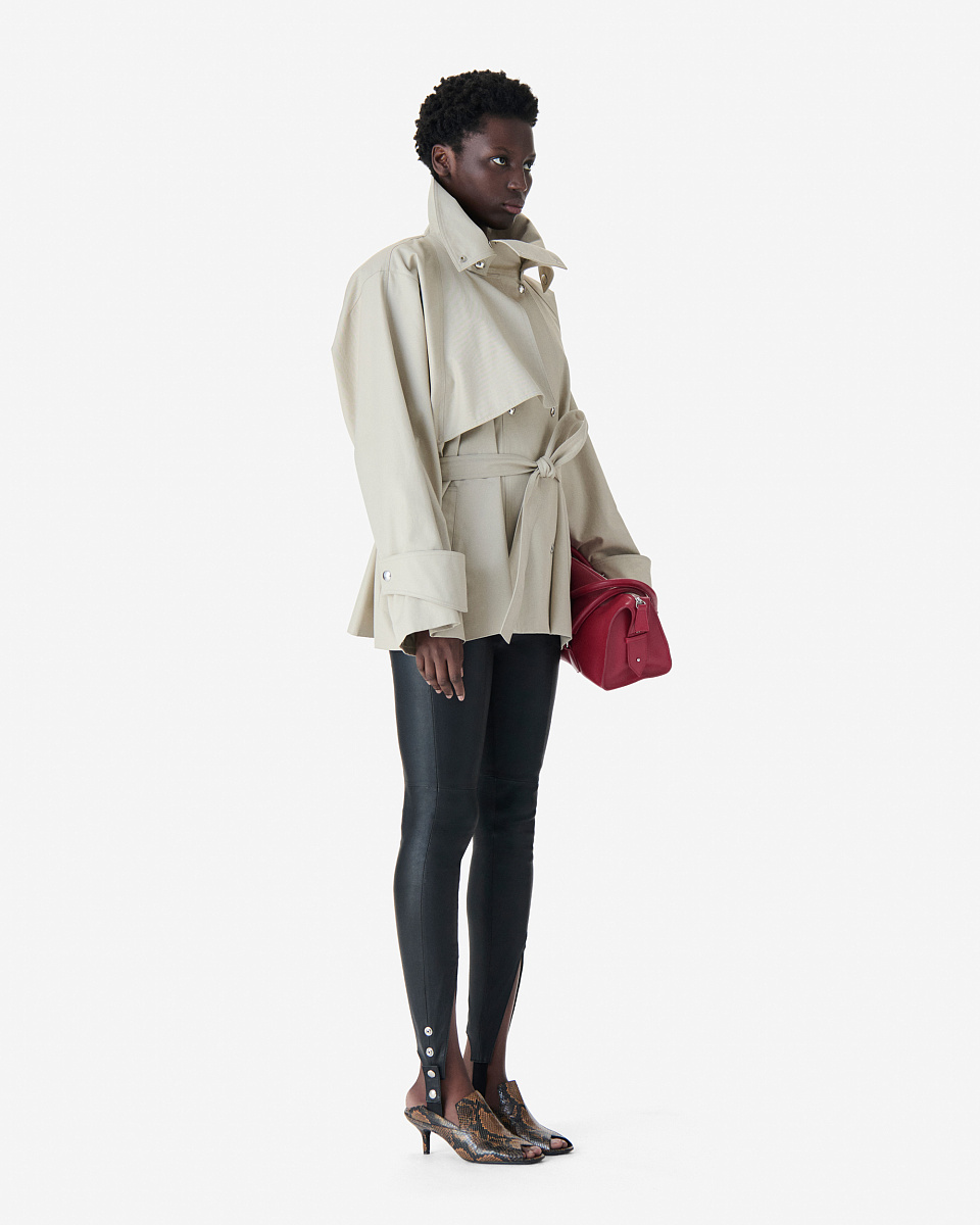 УКОРОЧЕННЫЙ ТРЕНЧ RALYA