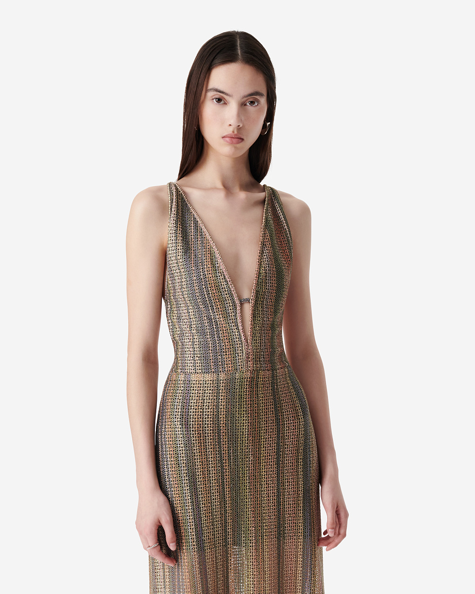 ДЛИННОЕ ПЛАТЬЕ С V-ОБРАЗНЫМ ВЫРЕЗОМ EMMAN