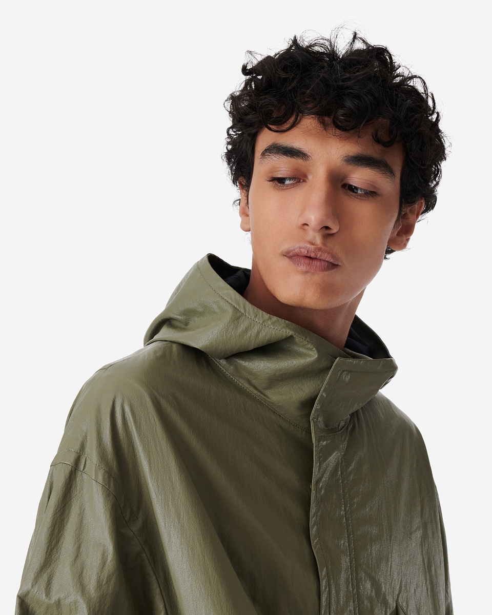 ПАРКА С КАПЮШОНОМ YUTA