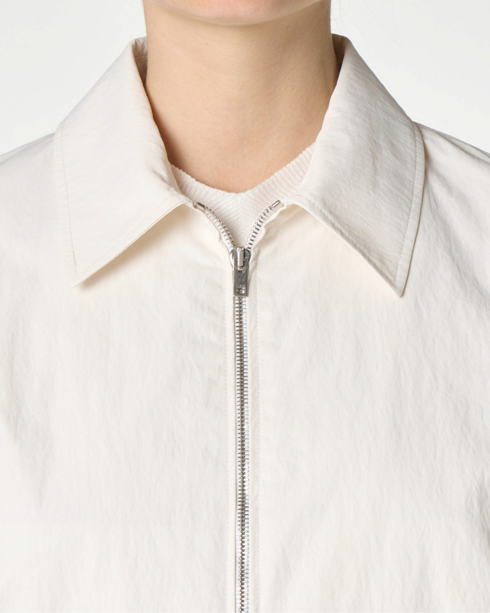 БЕЛАЯ КУРТКА ZOEE